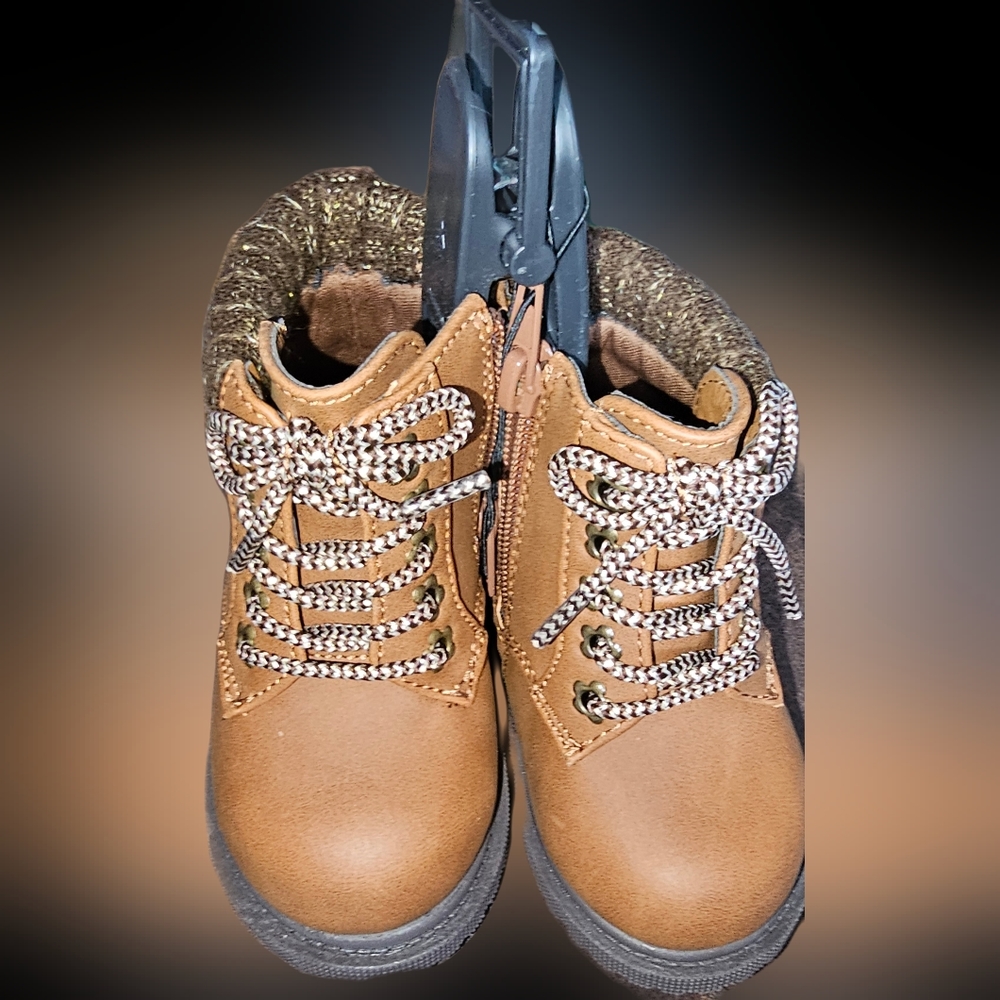 NWT Infant Girls Zip-Up Easy-On Boots Size 4